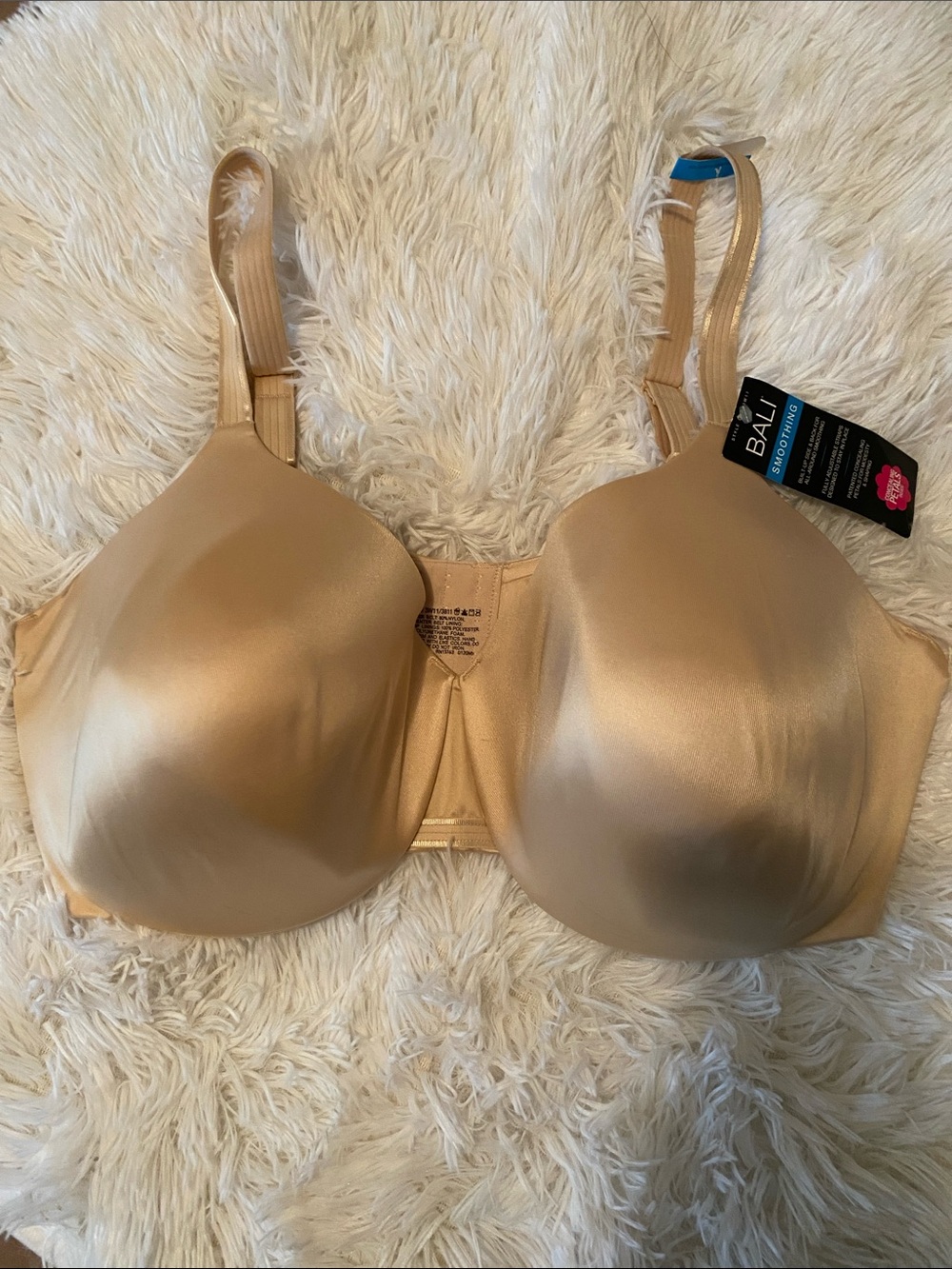 Bali Smooth Full-Coverage Satin Nude Underwire Bra